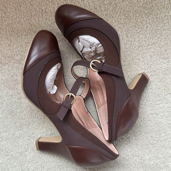 Brown Mary Jane Heels size 8.5 - Picture 5 of 7